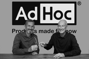 adhoc uwechsel - AdHoc: Wechsel in der Unternehmensführung