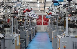 Kinglys sock knitting facility in the heart of Europe 320x202 - Kingly: Schneller Strickservice